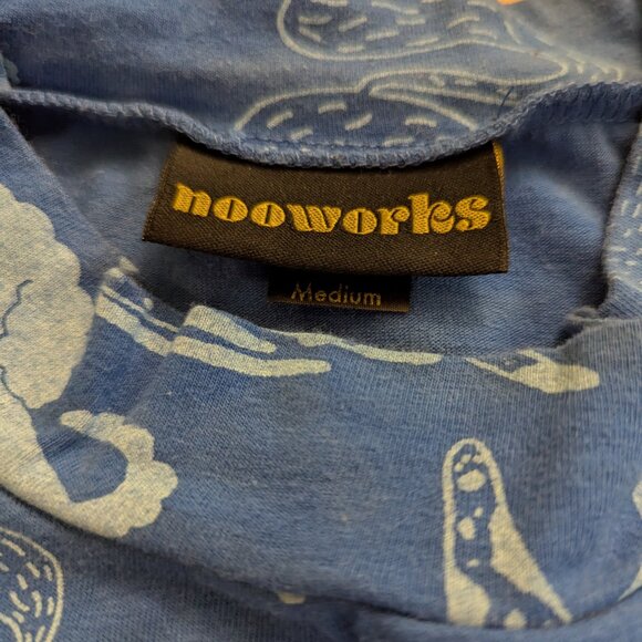 Nooworks Blue Dogs Mock Neck Women's Size Medium stretch - Picture 2 of 7